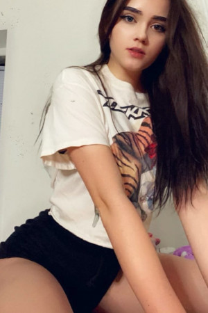 Индивидуалка Света только через WhatsApp